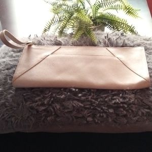 Women's clutch